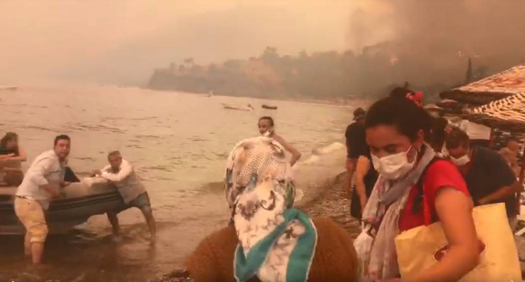 Milas'ta başladı, Bodrum'a sıçradı! 2 çıkarma gemisi bölgede 27